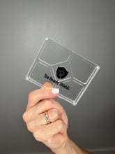 Cargar imagen en el visor de la galería, The Beauty Shields CINCO