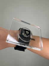 Cargar imagen en el visor de la galería, The Beauty Shields UNO